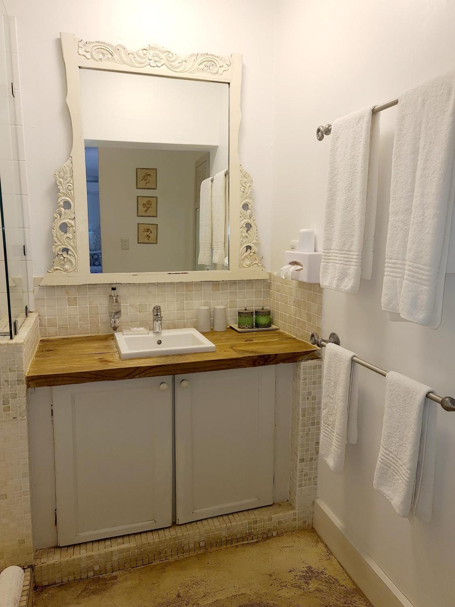 Maison H Guest House 다반 외부 사진